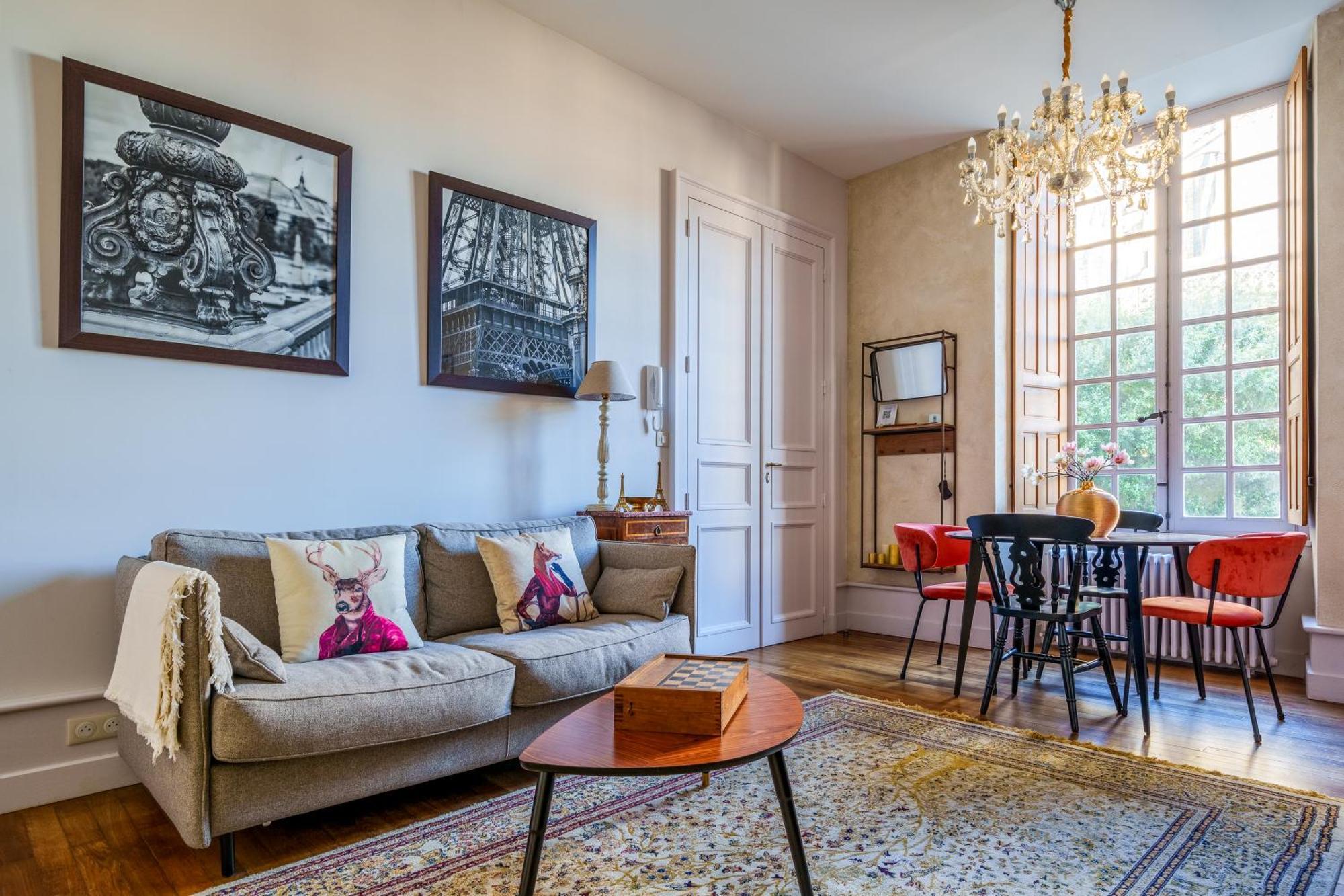 Appartement Raffine Vue Cathedrale, Jardin, Wifi Tours Zewnętrze zdjęcie